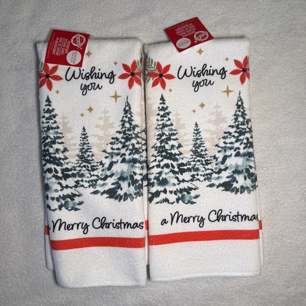 NWT Christmas House Microfiber Kitchen Towels Set of 2 Merry Christmas Trees